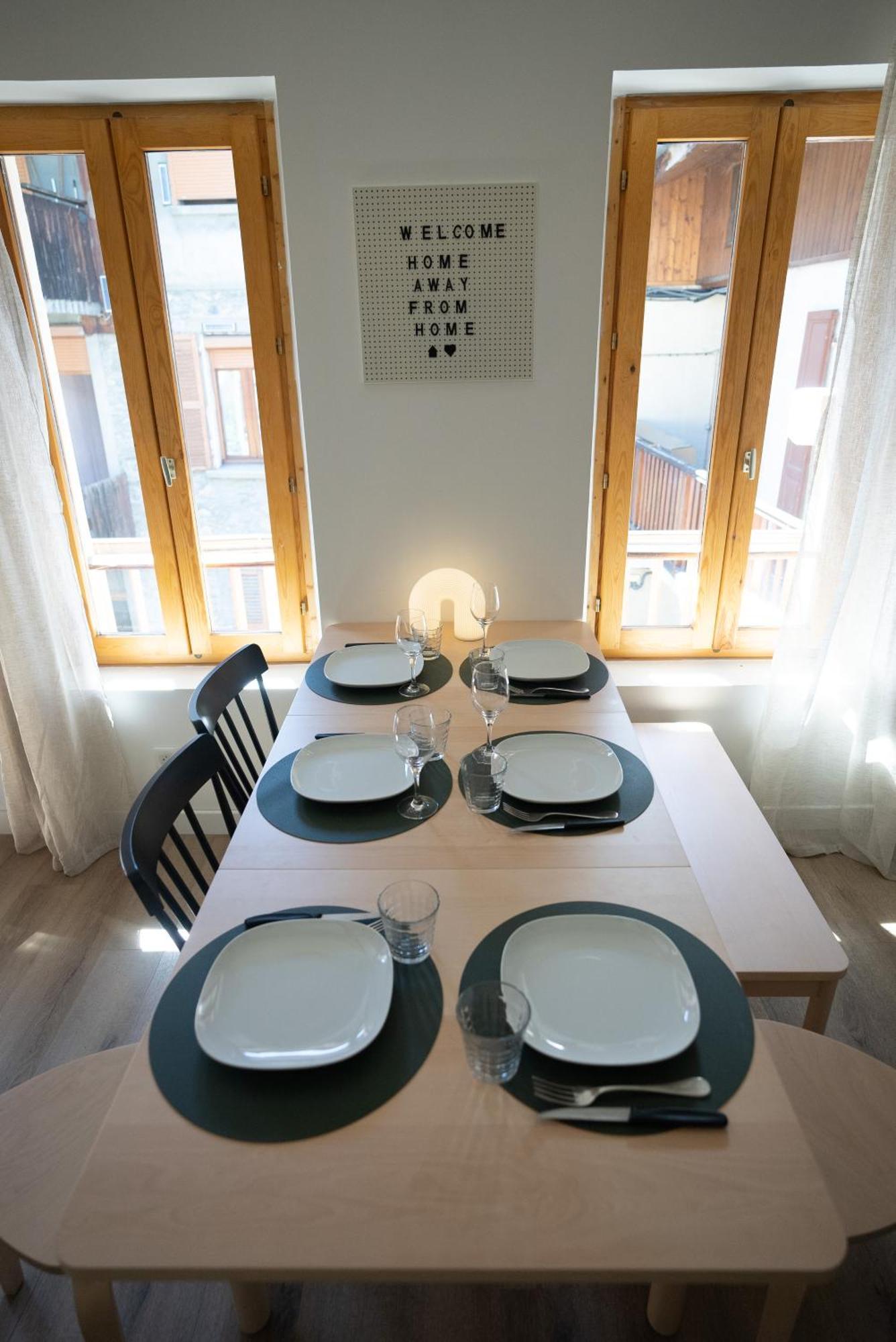 Loft Bourg St Maurice Les Arcs La Maison Des Tetes Luaran gambar